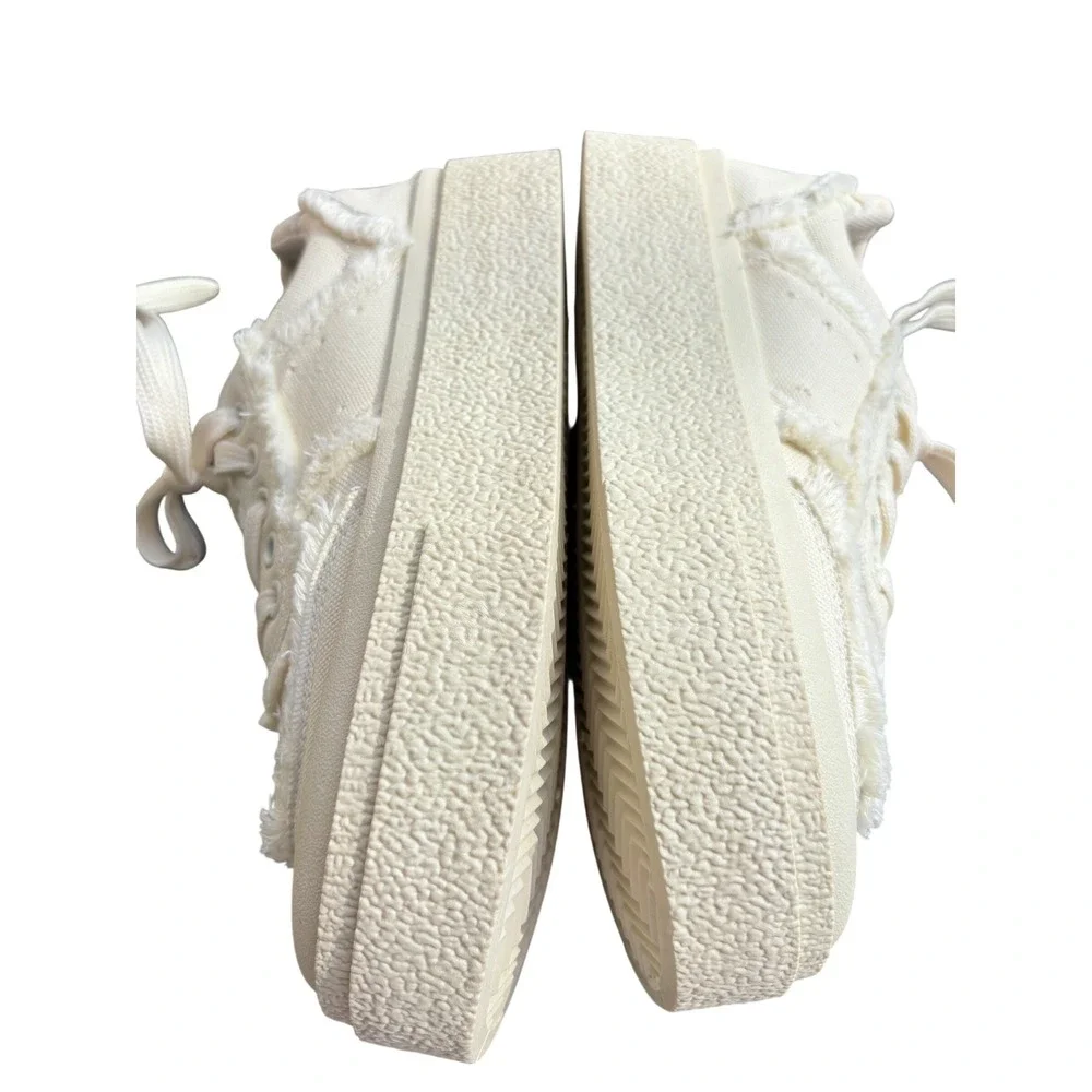 Pacogil Kids Cream Canvas‎ Frayed Platform Sneakers Low Top Distressed Shoes
